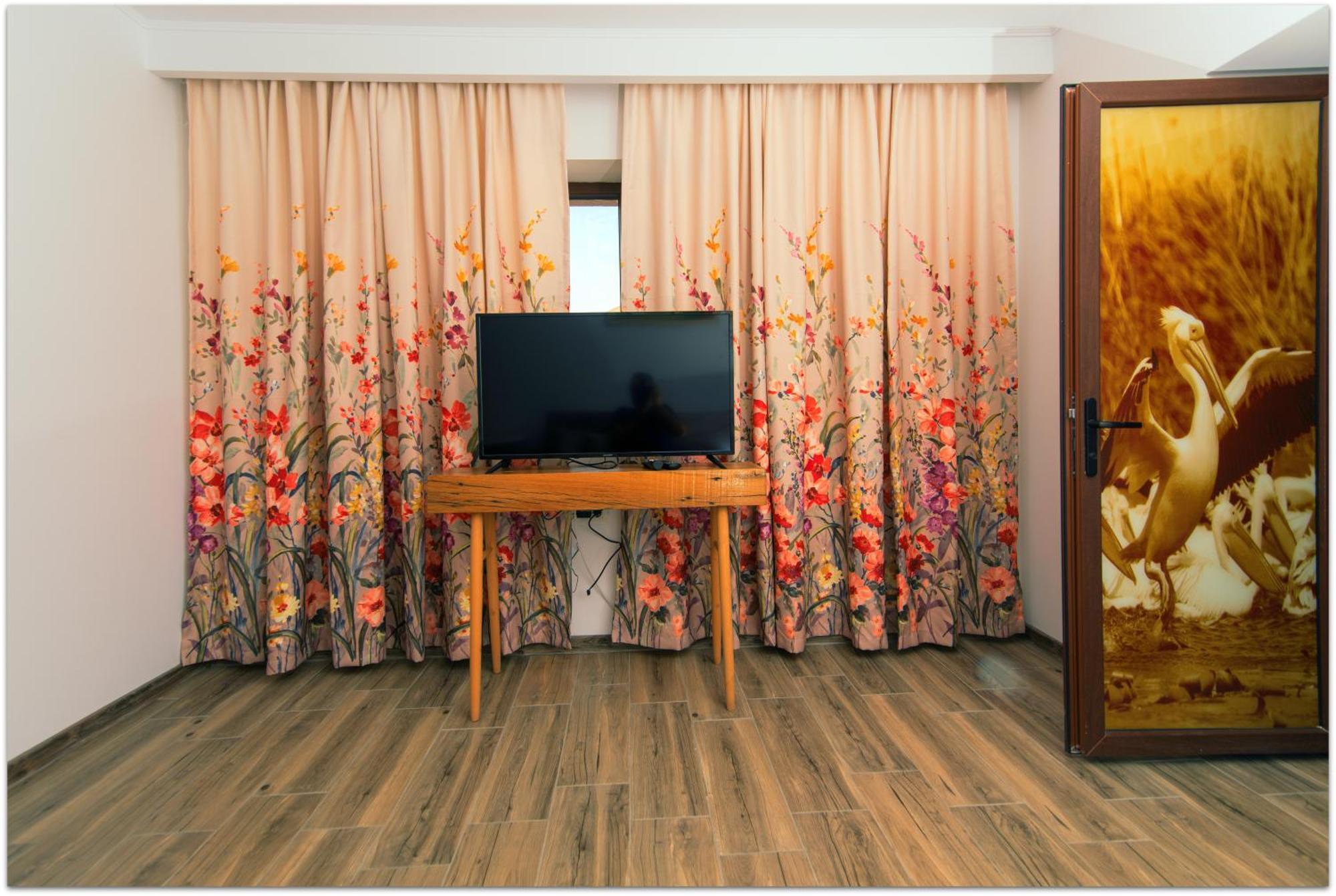 Hotel La Relian Partizanii Zewnętrze zdjęcie